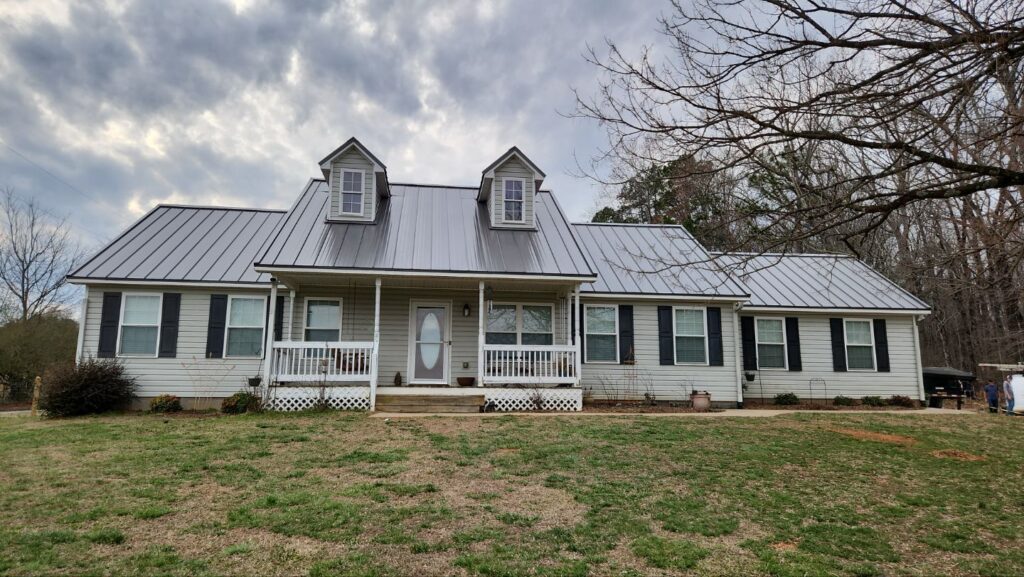 New Metal Roof Cumming Georgia